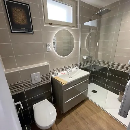 Апартаменты 2- Quartier Historique Aux Pieds Des Falaises Ле-Трепор